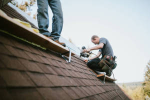 Local Roofers in Huntleigh, MO
